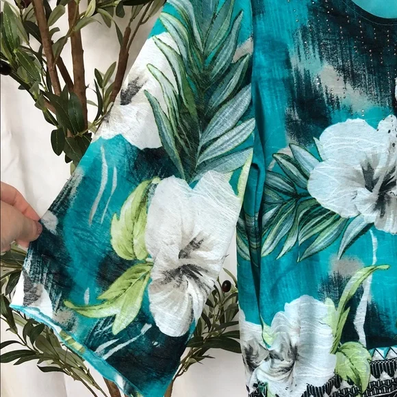 JM Collection Teal Tropical Floral Scoop-Neck Blouse Flowy Sleeves Sz 1X (V1) - Picture 5 of 10